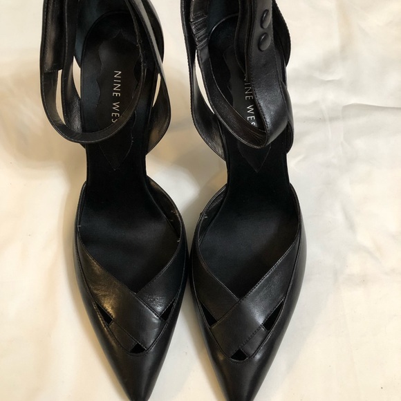 Nine West black heels- Size 9 1/2 - Picture 3 of 10